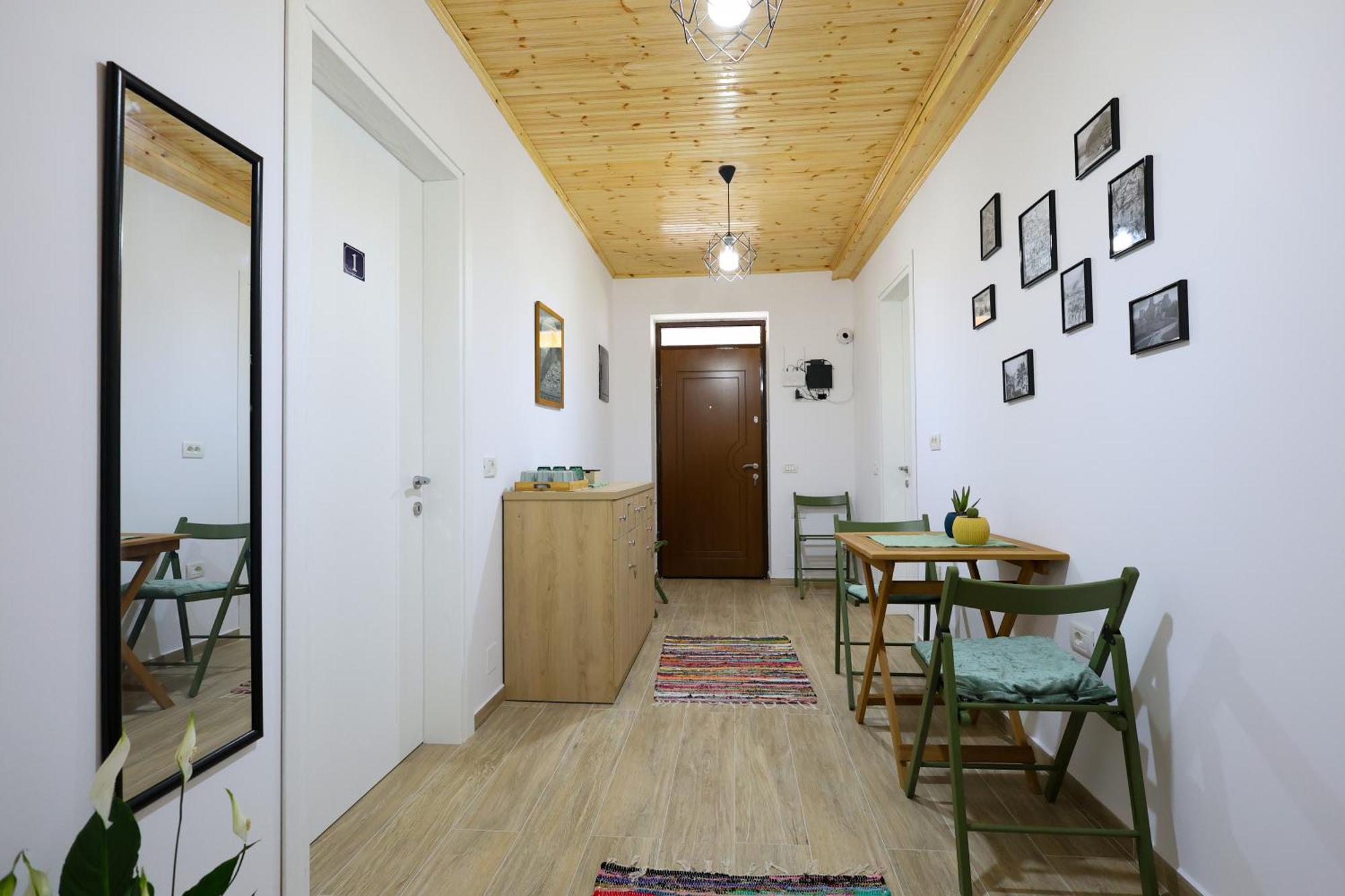 Hotel Vila Vreko B&B Берат Екстериор снимка